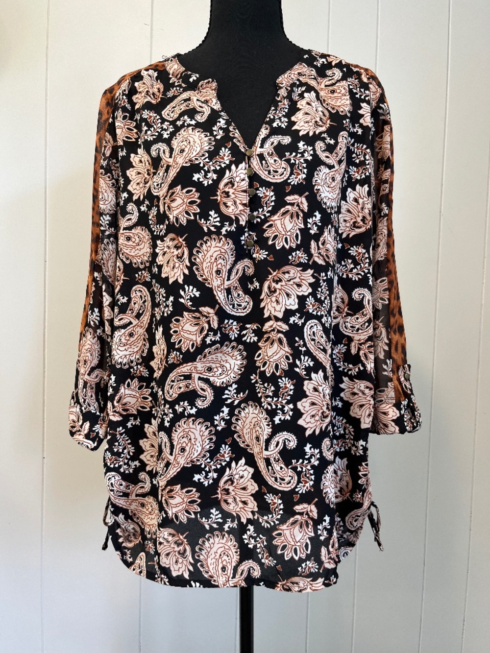 Roz & Ali sz L Roll Sleeve Tunic Multi-Pattern Animal Print Floral Print